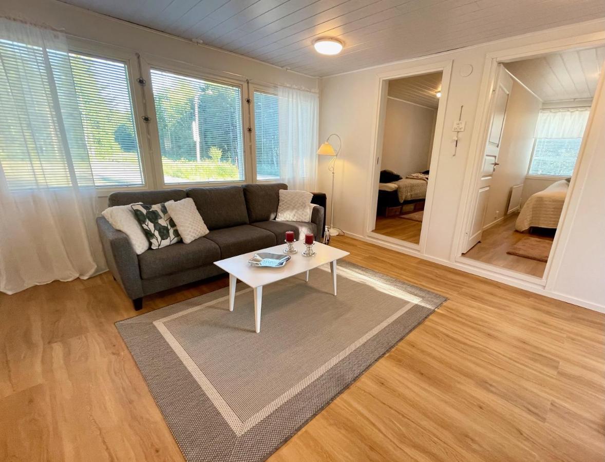 Cozy Renovated House With A Lot Of Parking Space. Haparanda  Exterior foto